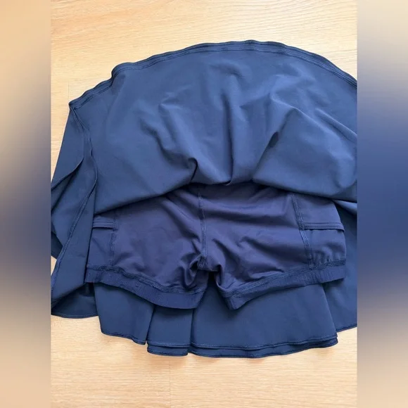 RARE Lululemon Court Rival High Rise Skirt Regular True Navy Size 4 EUC - Picture 6 of 8